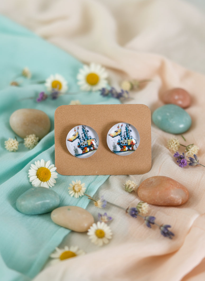 Cabochon Earring with Animal