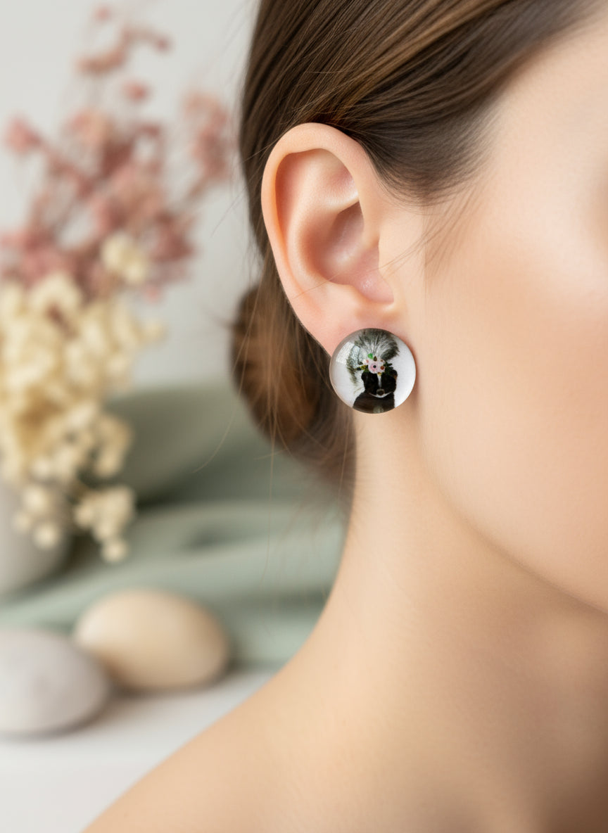 Cabochon Earring with Animal