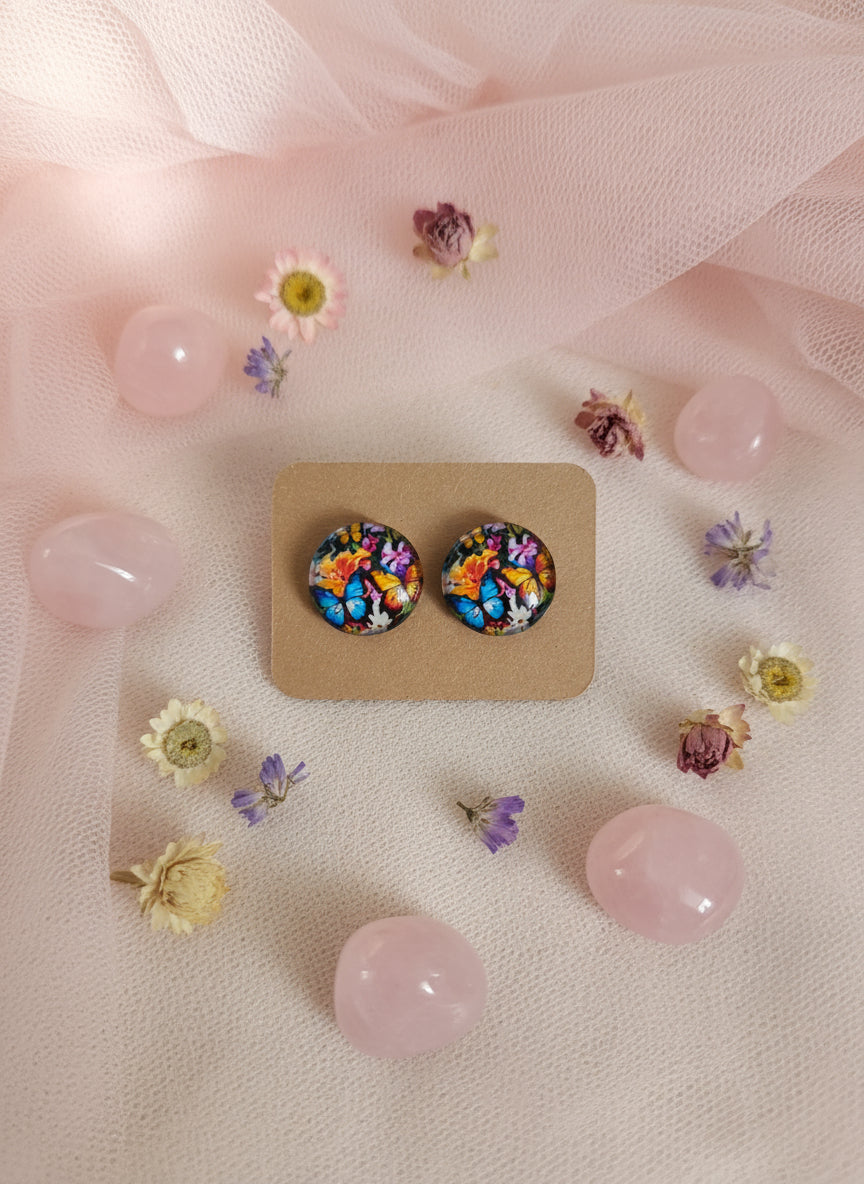 Cabochon Earring with Butterfly