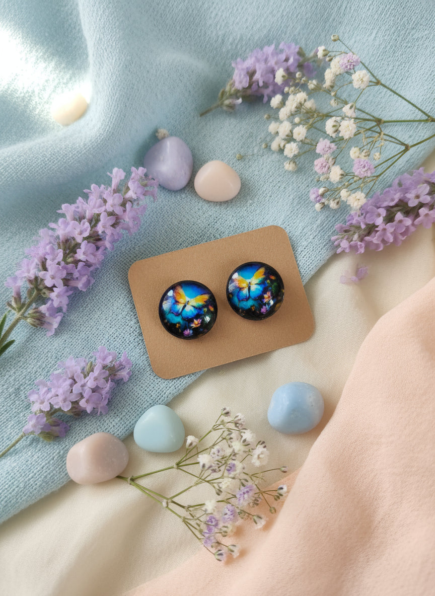 Cabochon Earring with Butterfly