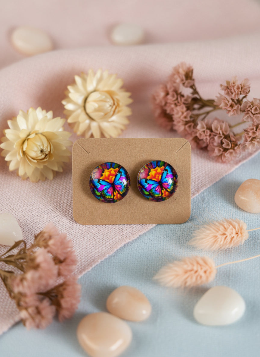 Cabochon Earring with Butterfly