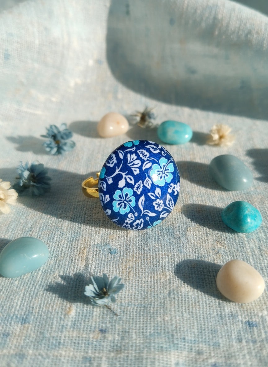 Cabochon Ring