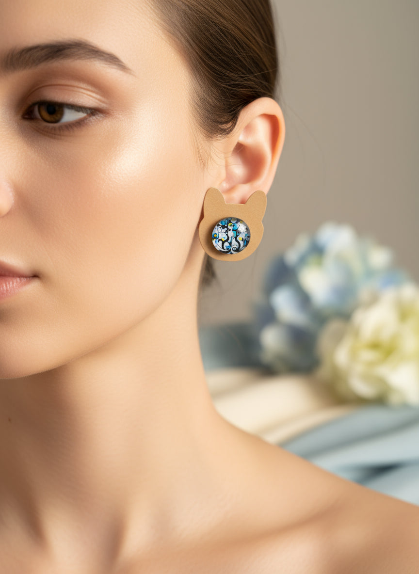 Cabochon Earring with Cat