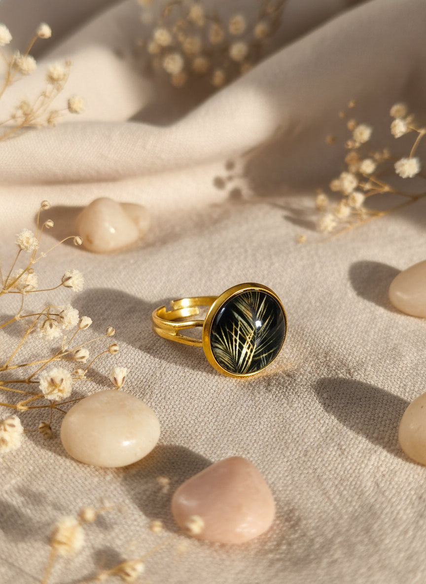 Cabochon Ring