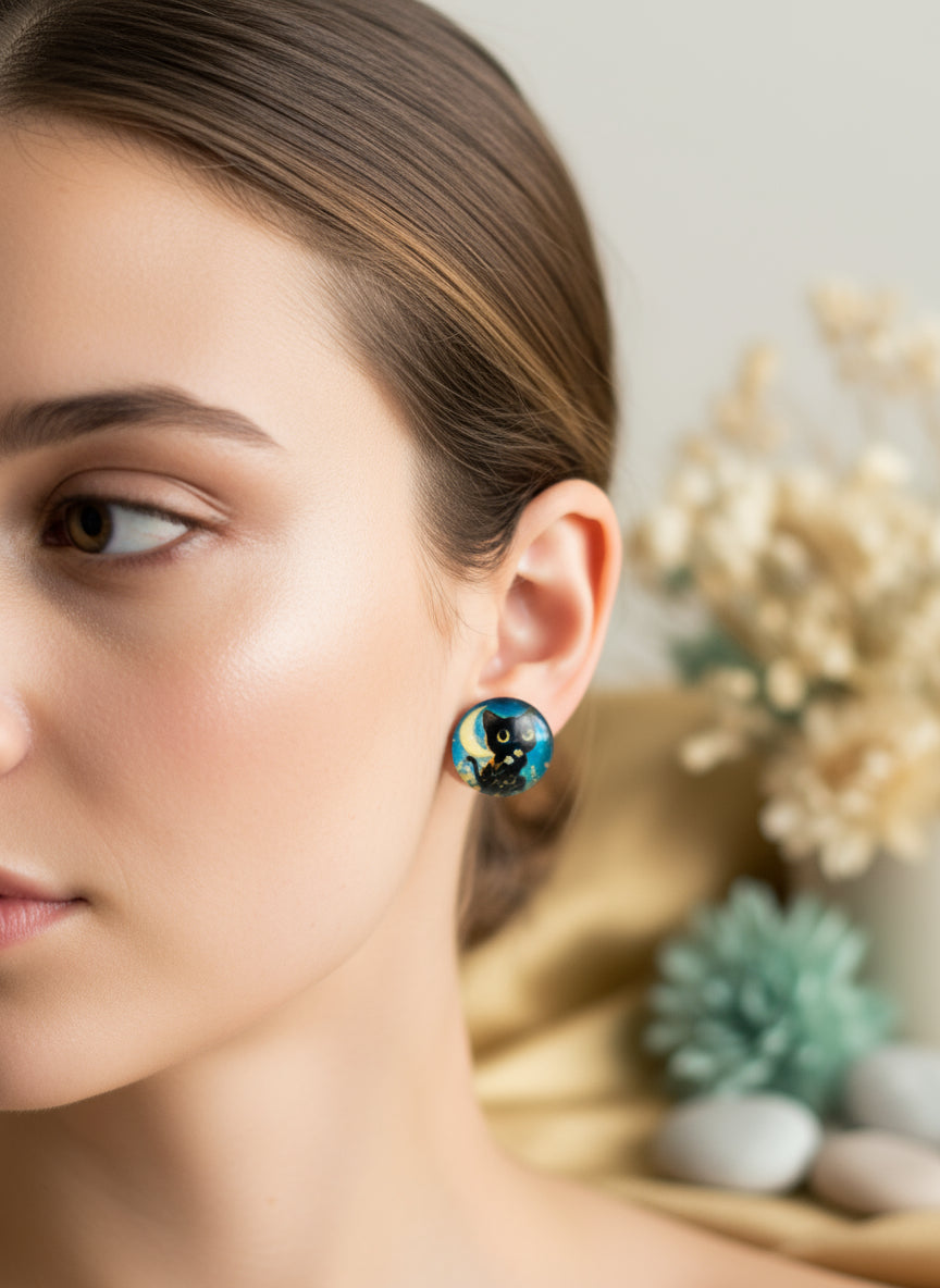 Cabochon Earring with Cat