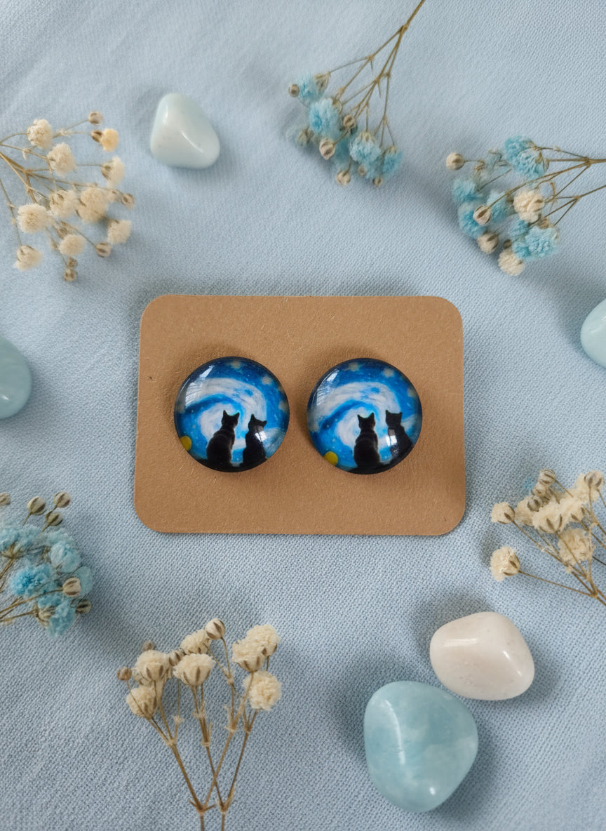 Cabochon Earring with Cat