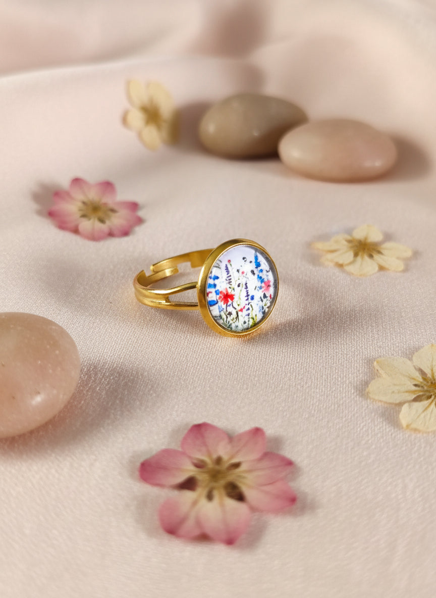 Cabochon Ring