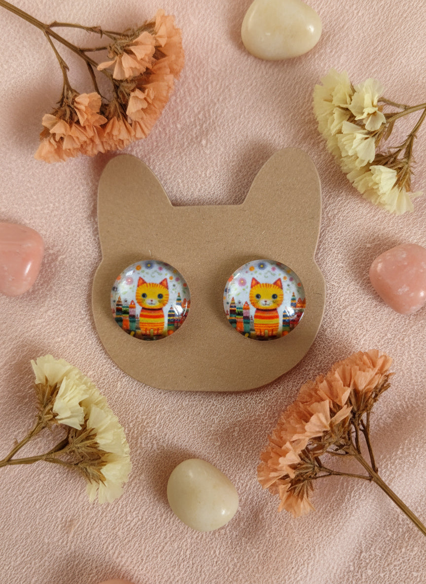 Cabochon Earring with Cat