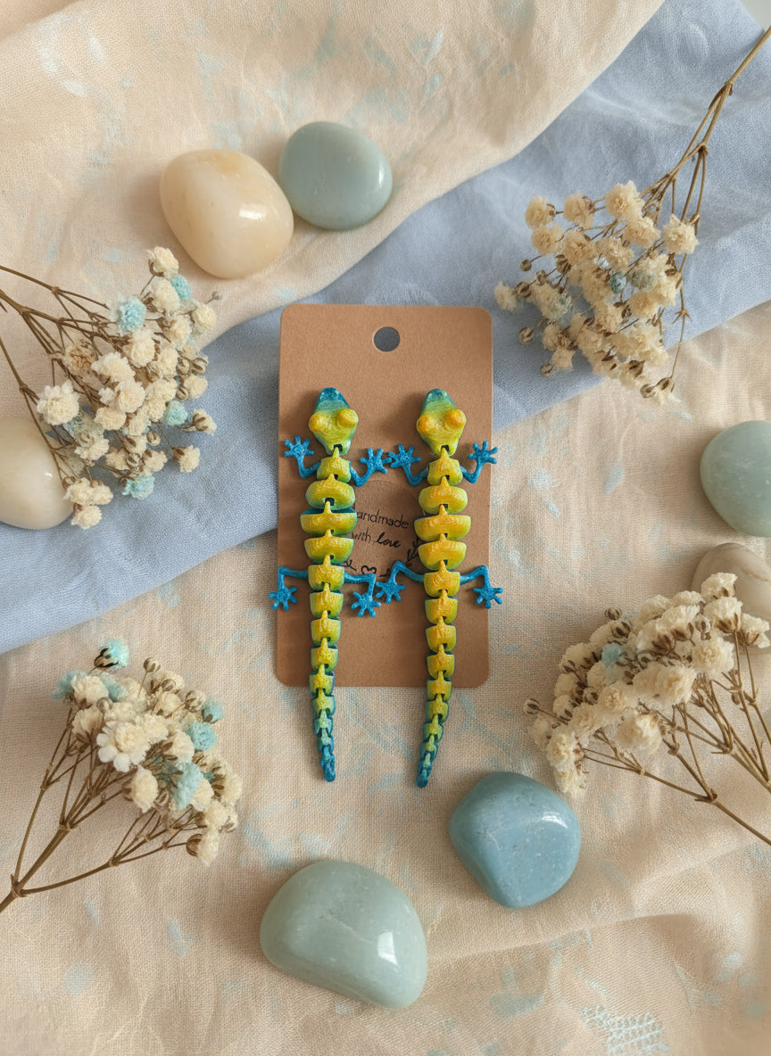 Plastic Earring with Gecko