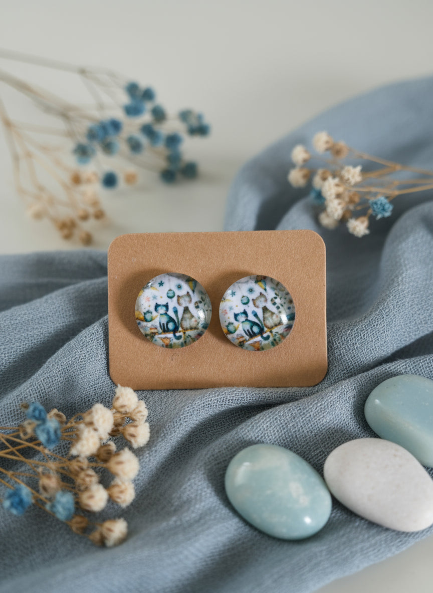 Cabochon Earring with Cat