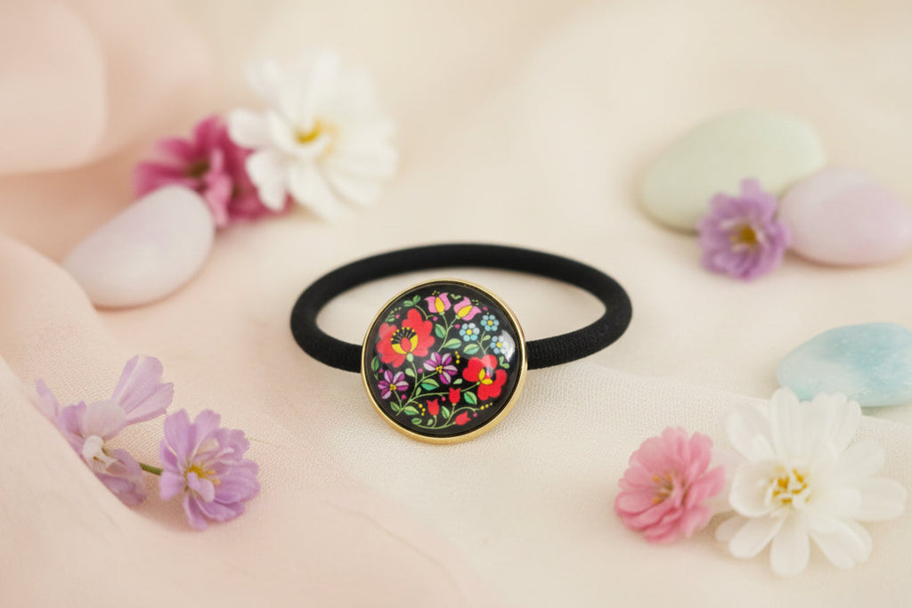 Cabochon Hairtie Traditional Red Flowers