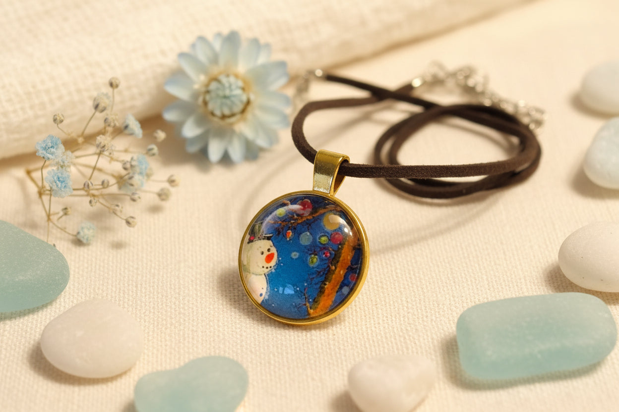 Cabochon Necklace with Snowman
