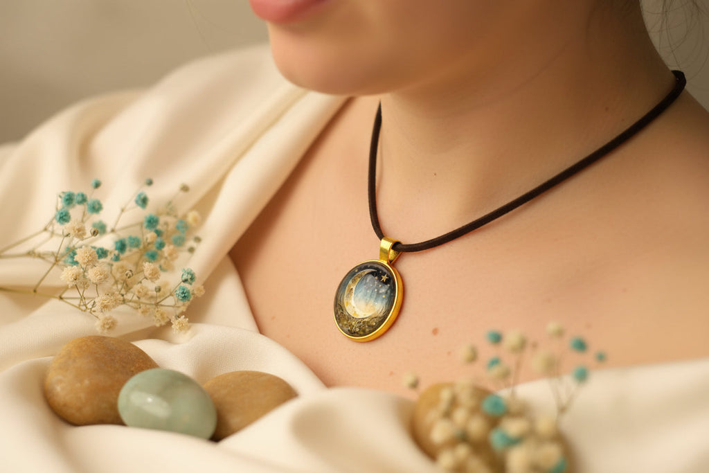 Cabochon Necklace Crescent Moon
