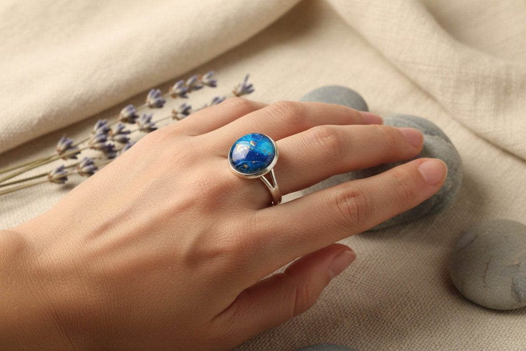 Cabochon Ring Blue