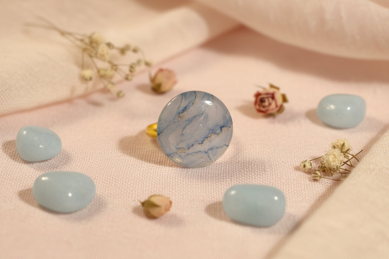 Cabochon Ring White Waves