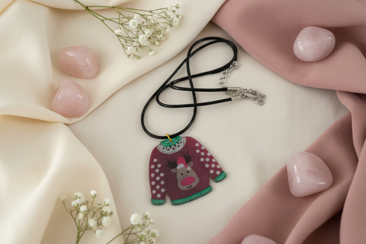 Plastic Necklace Christmas Pullower