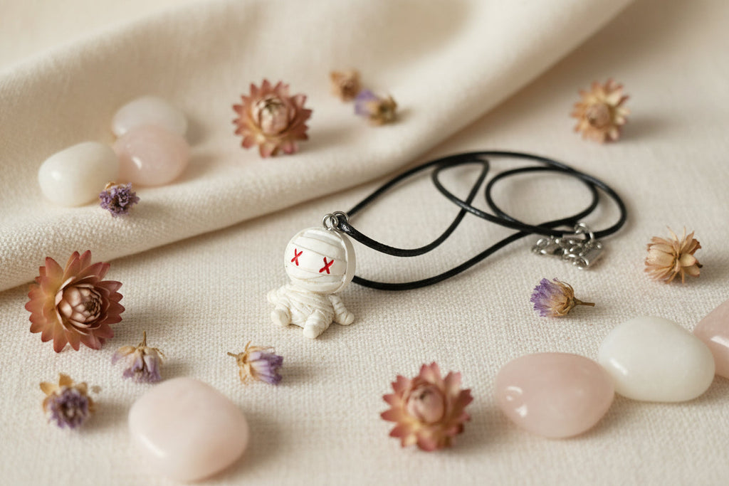 Plastic Necklace Mummy