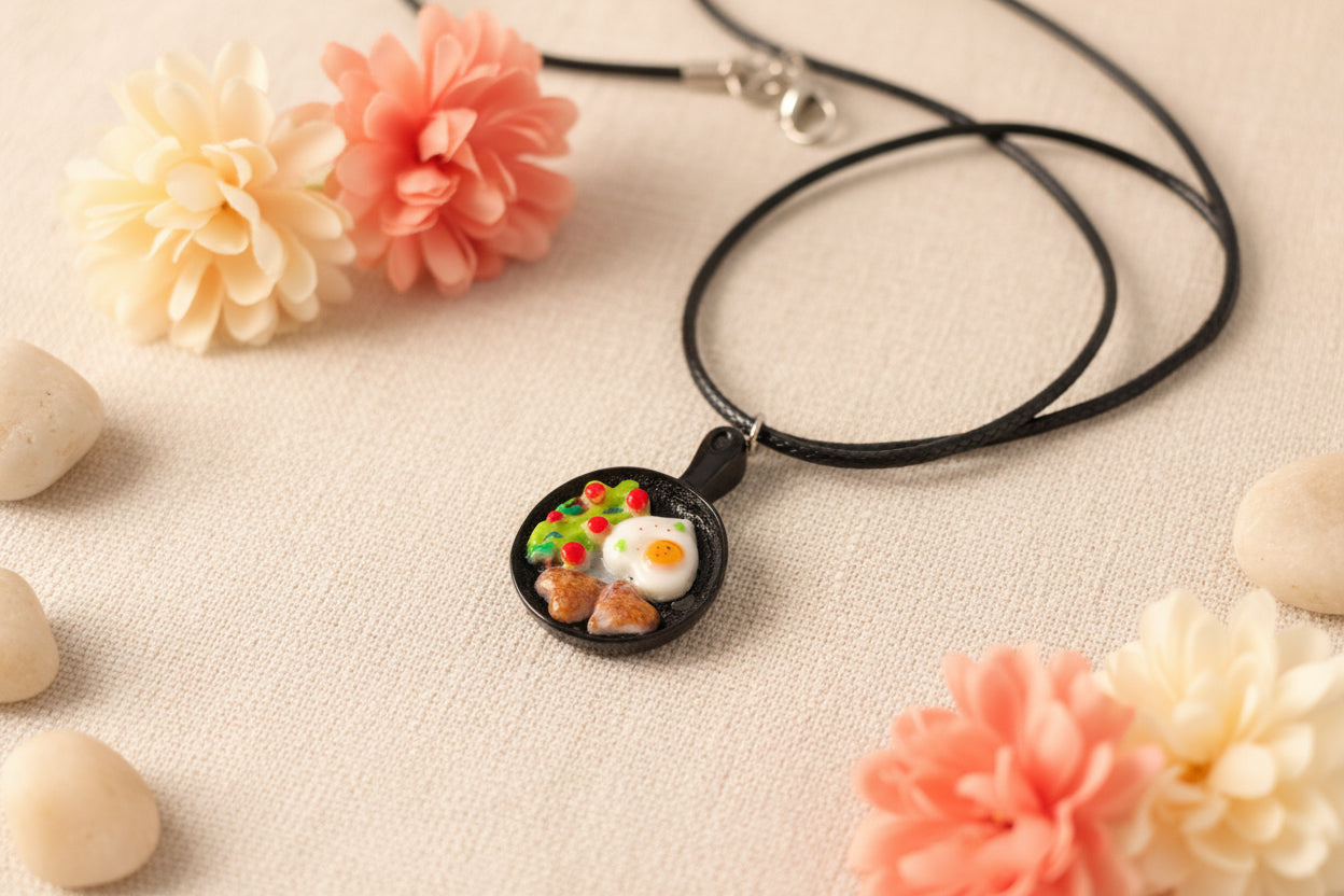 Plastic Necklace Frying Pan