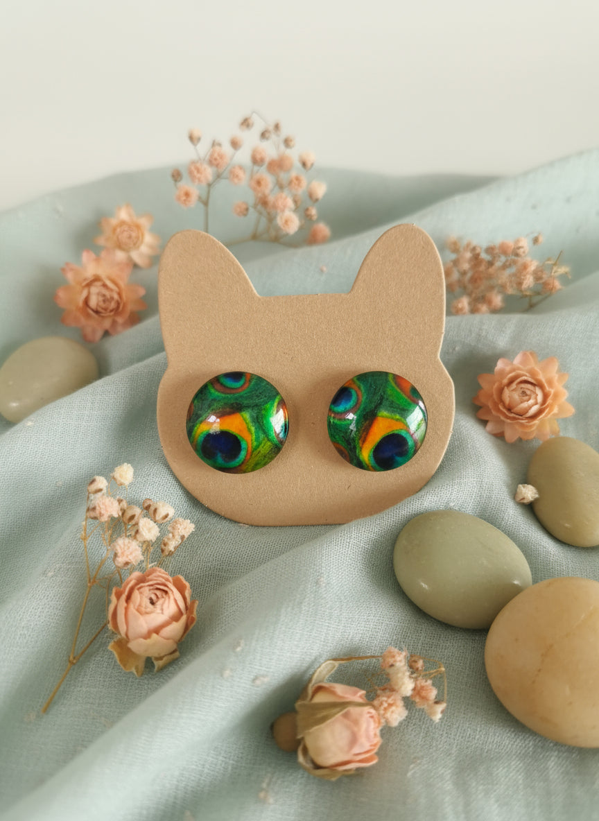 Cabochon Earring with Peacock