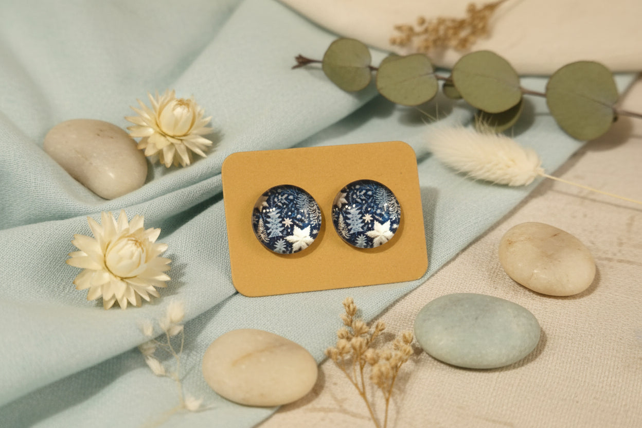 Cabochon Earring Christmas Star