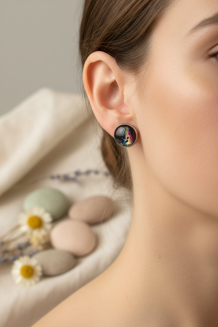 Cabochon Earring with Cactus
