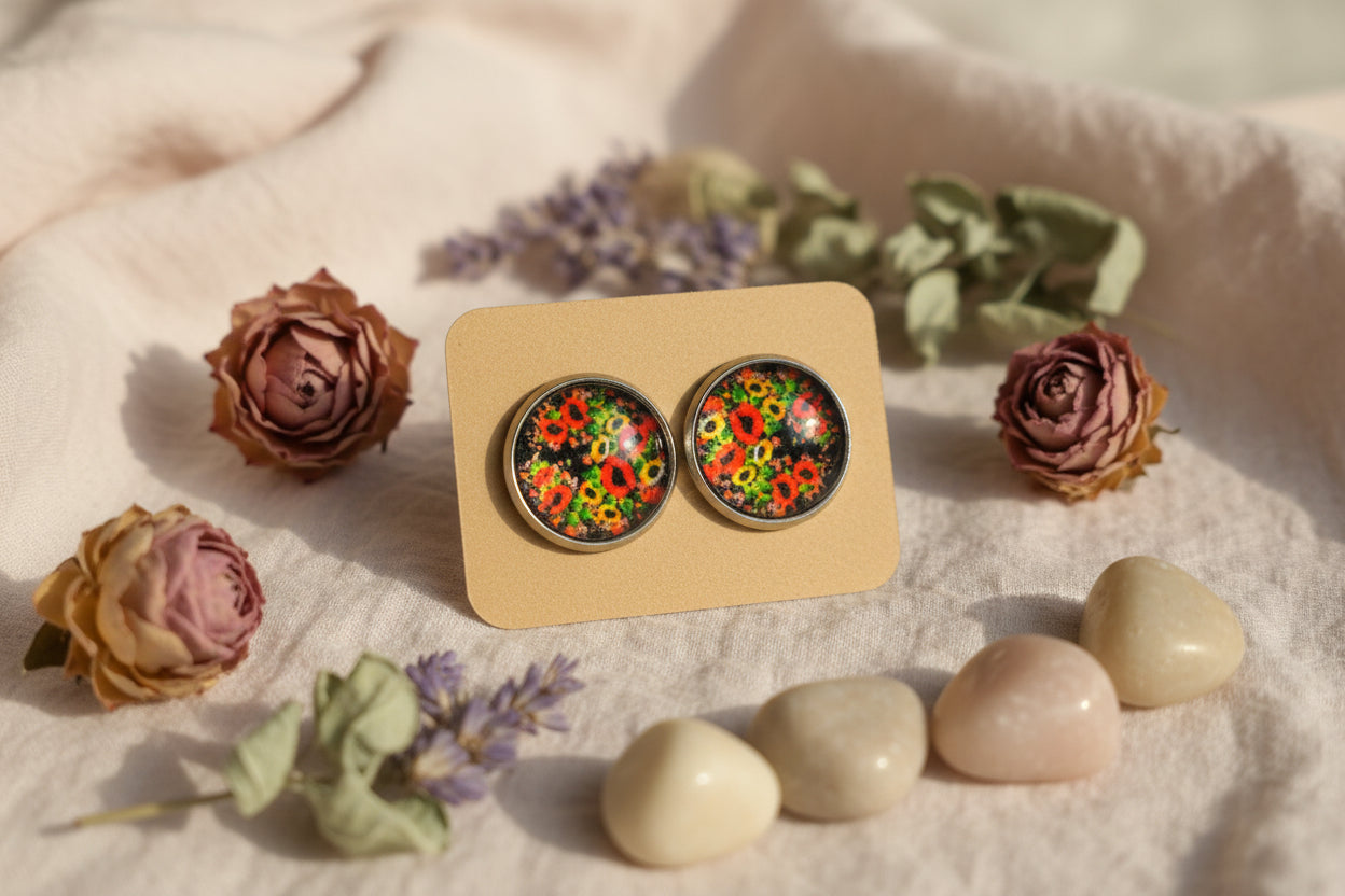 Cabochon Earring with Blossom Flowers