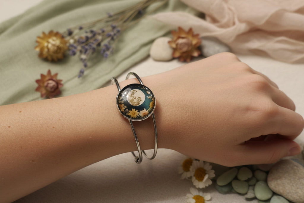 Cabochon Bracelet Moonlight