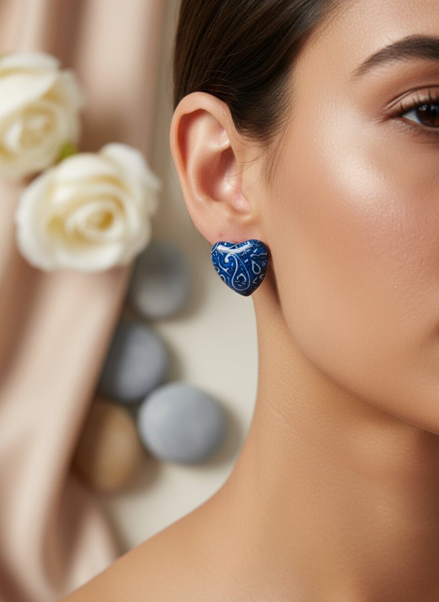 Cabochon Earring with Heart