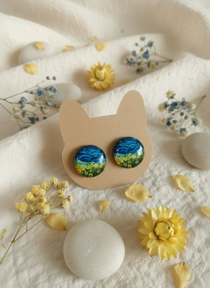 Cabochon Earring with Landscape and Town