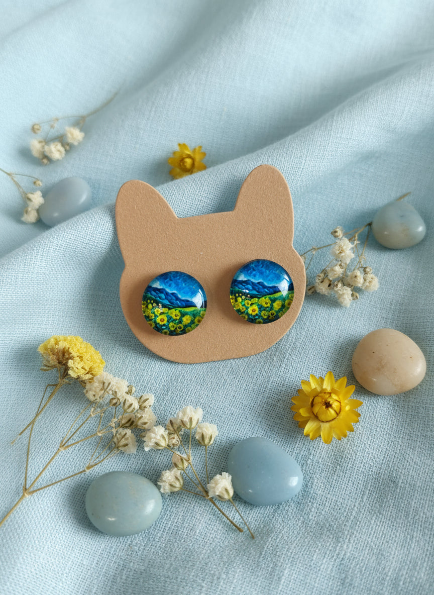 Cabochon Earring with Landscape and Town