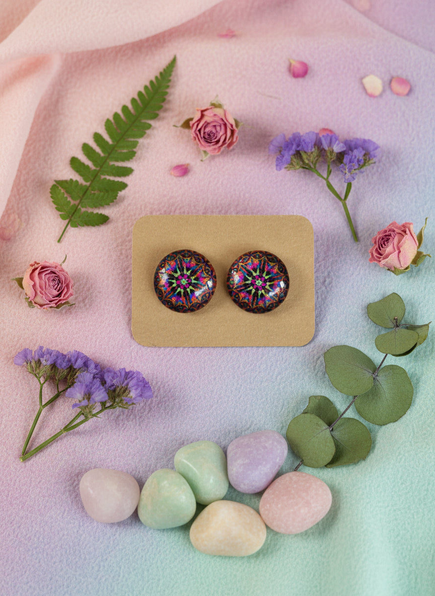 Cabochon Earring with Mandala