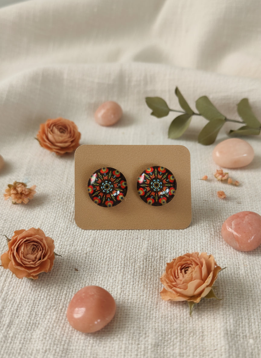 Cabochon Earring with Mandala