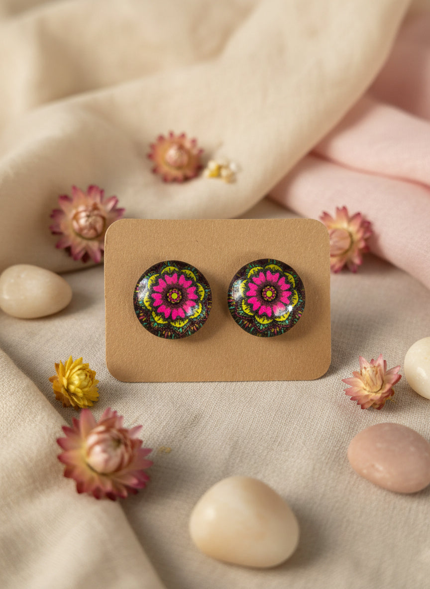 Cabochon Earring with Mandala