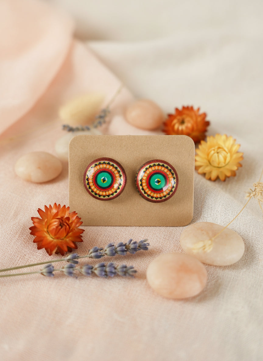 Cabochon Earring with Mandala