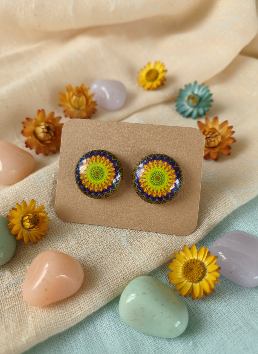 Cabochon Earring with Mandala