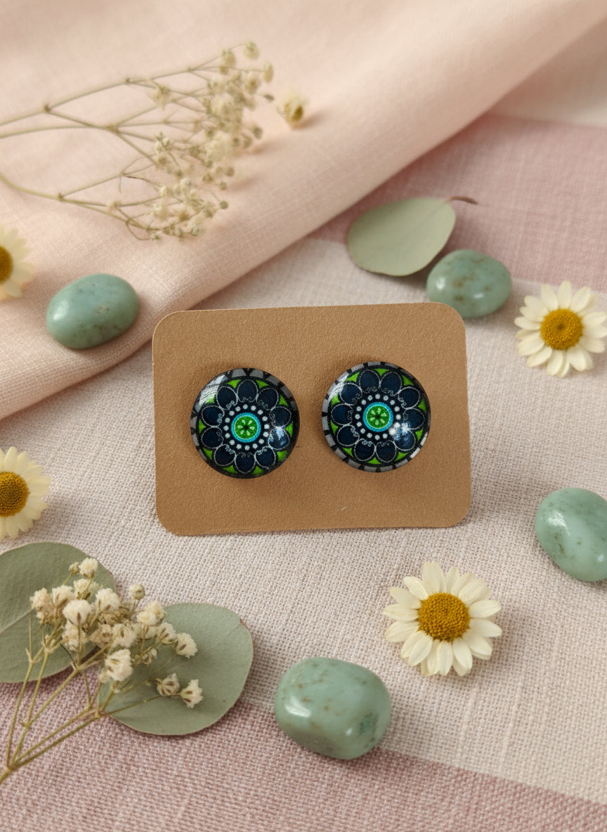 Cabochon Earring with Mandala