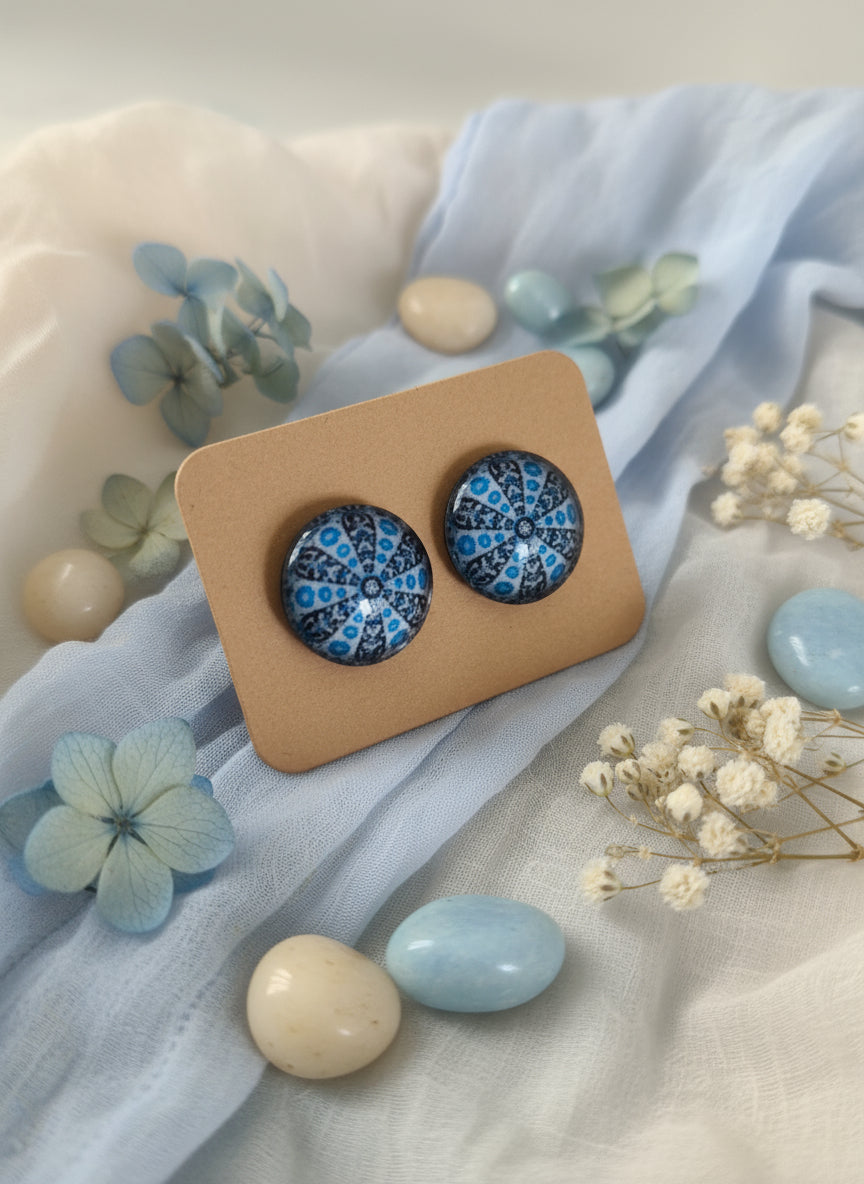 Cabochon Earring with Mandala