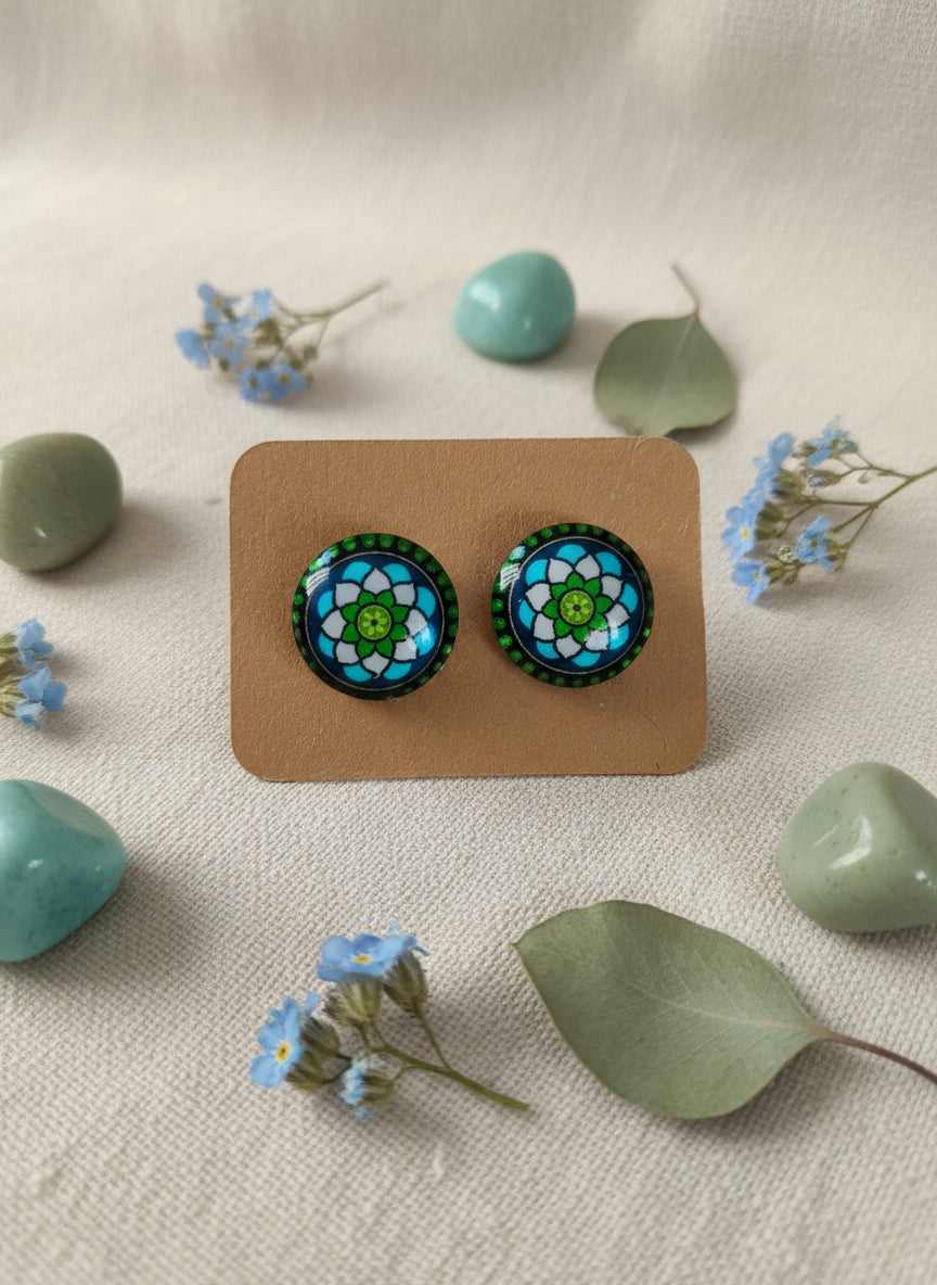 Cabochon Earring with Mandala
