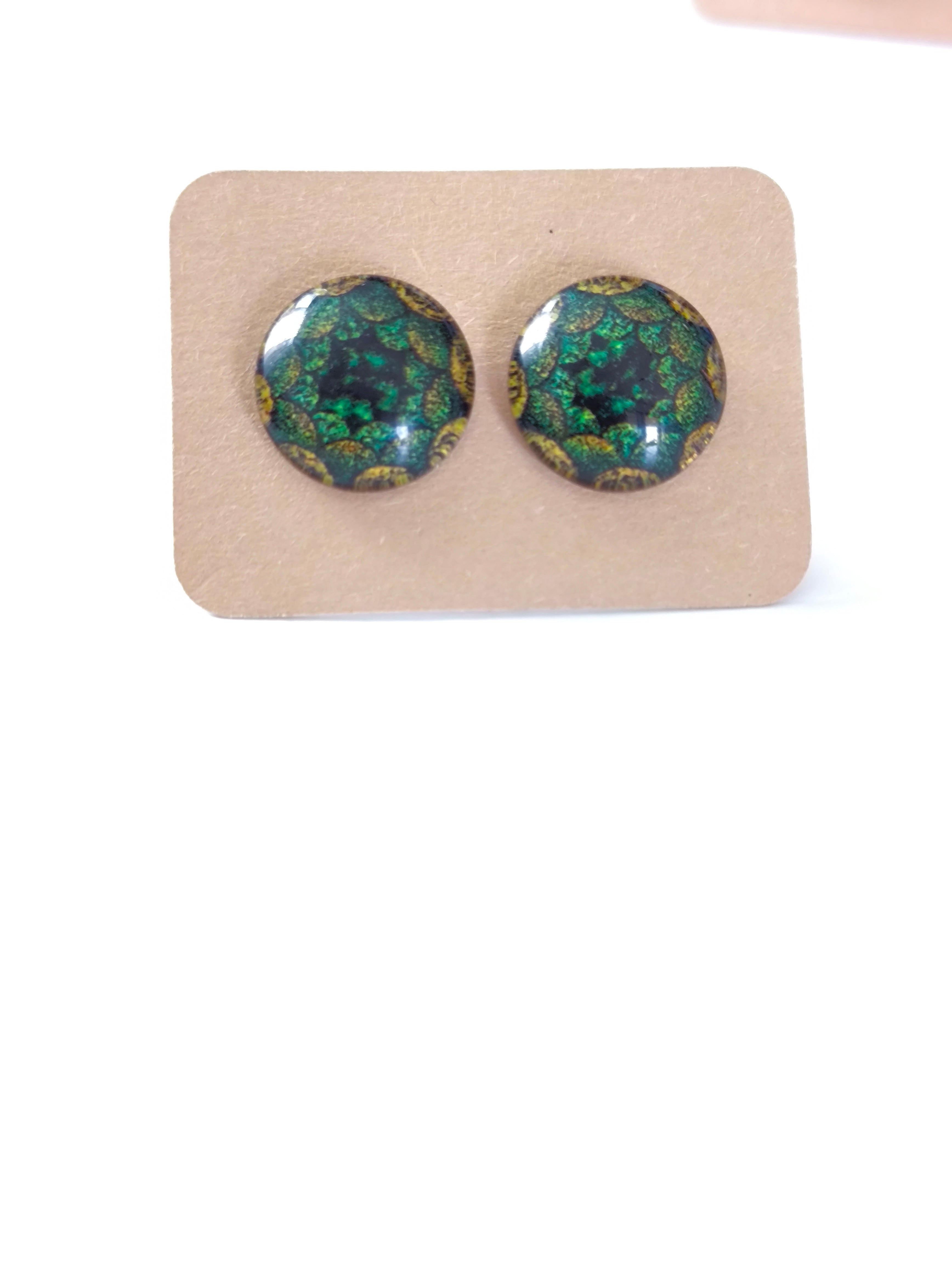 Cabochon Earring with Mandala