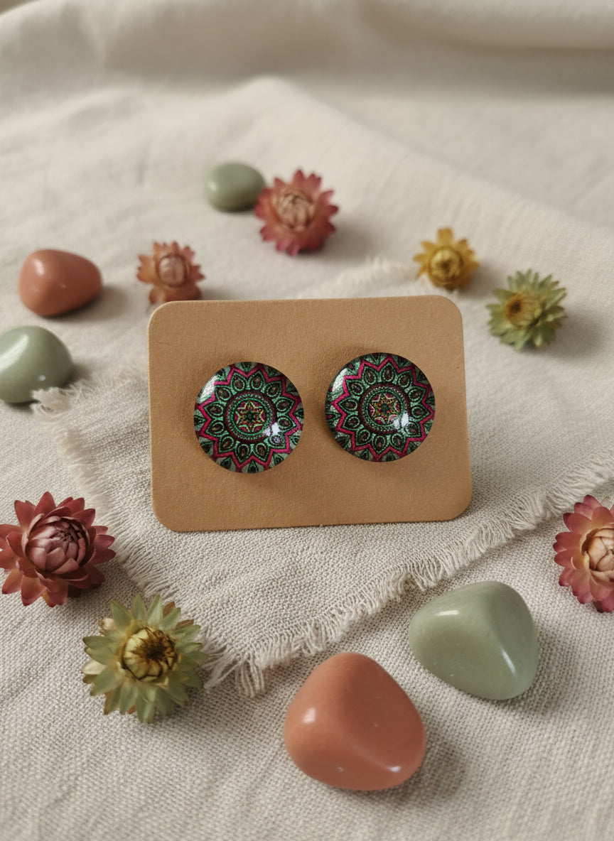 Cabochon Earring with Mandala