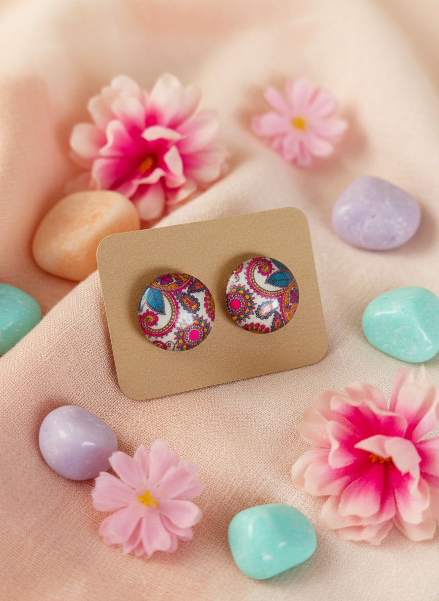 Cabochon Earring with Mandala