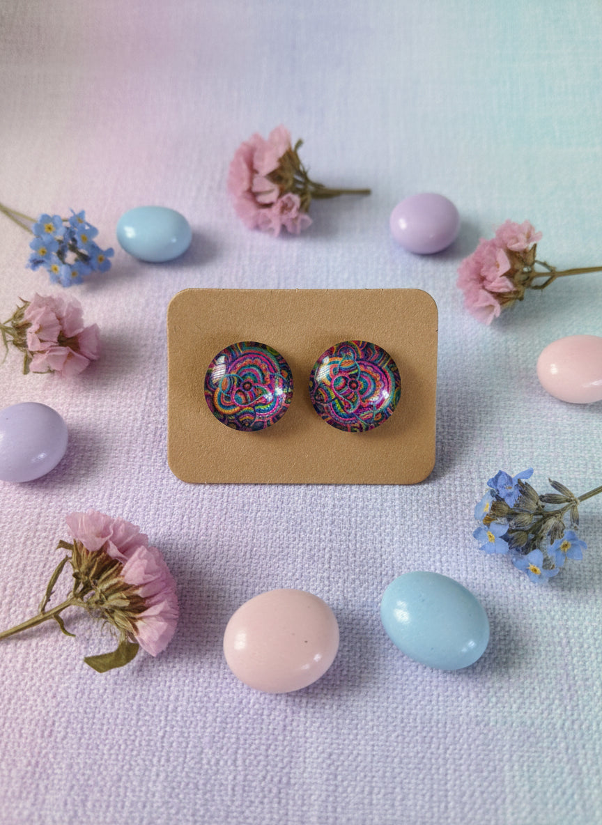 Cabochon Earring with Mandala