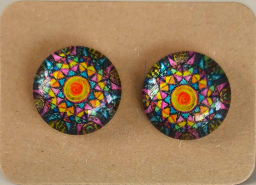 Cabochon Earring with Mandala