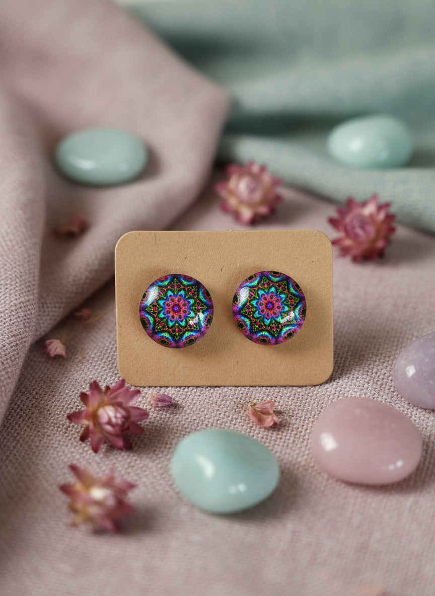 Cabochon Earring with Mandala