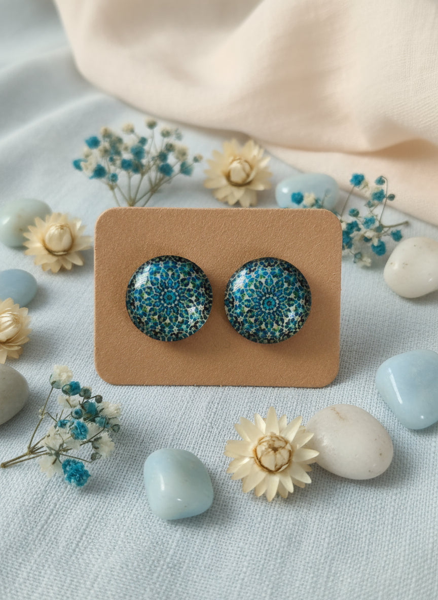 Cabochon Earring with Mandala