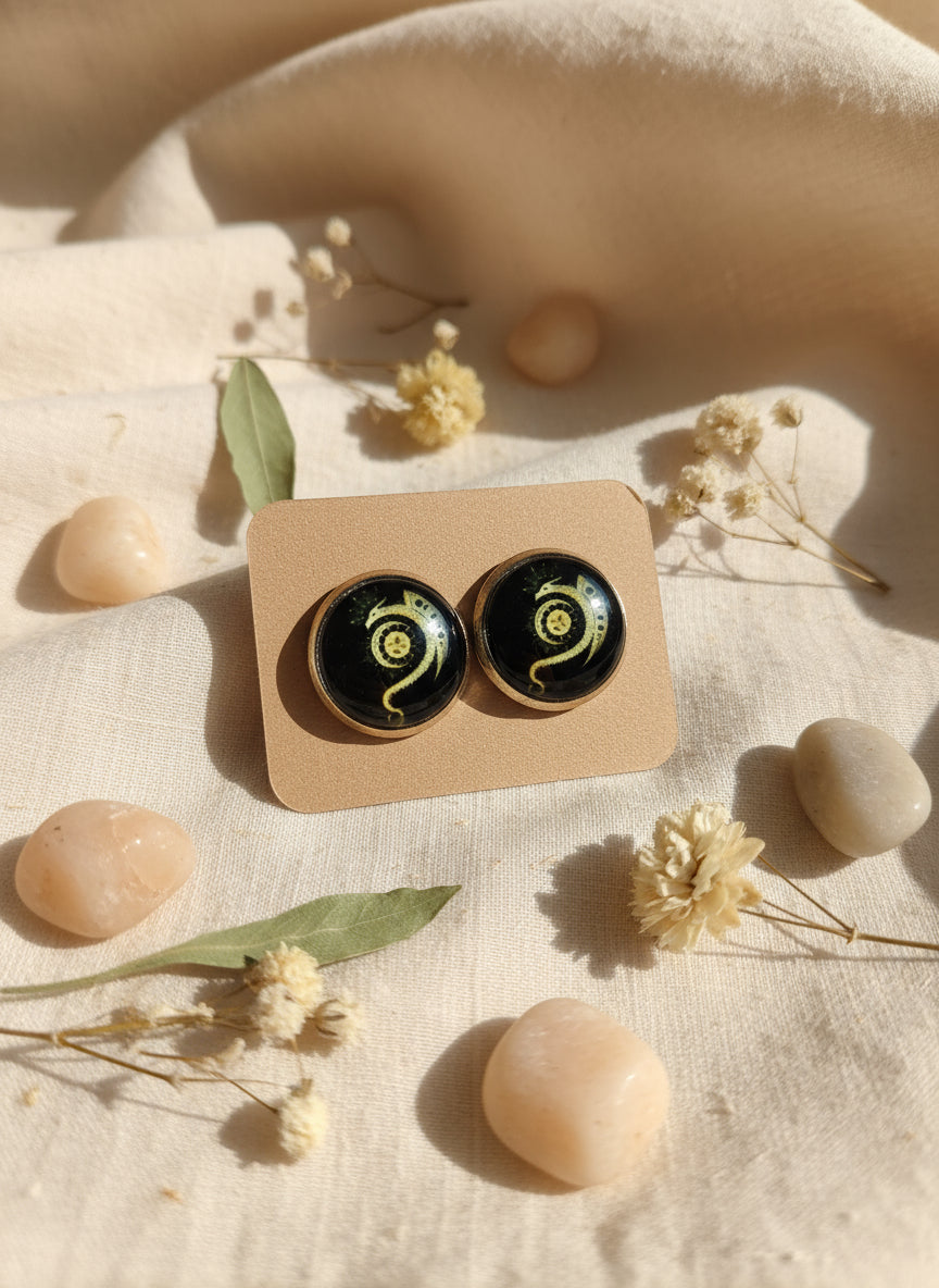 Cabochon Mystical Earring with Dragon