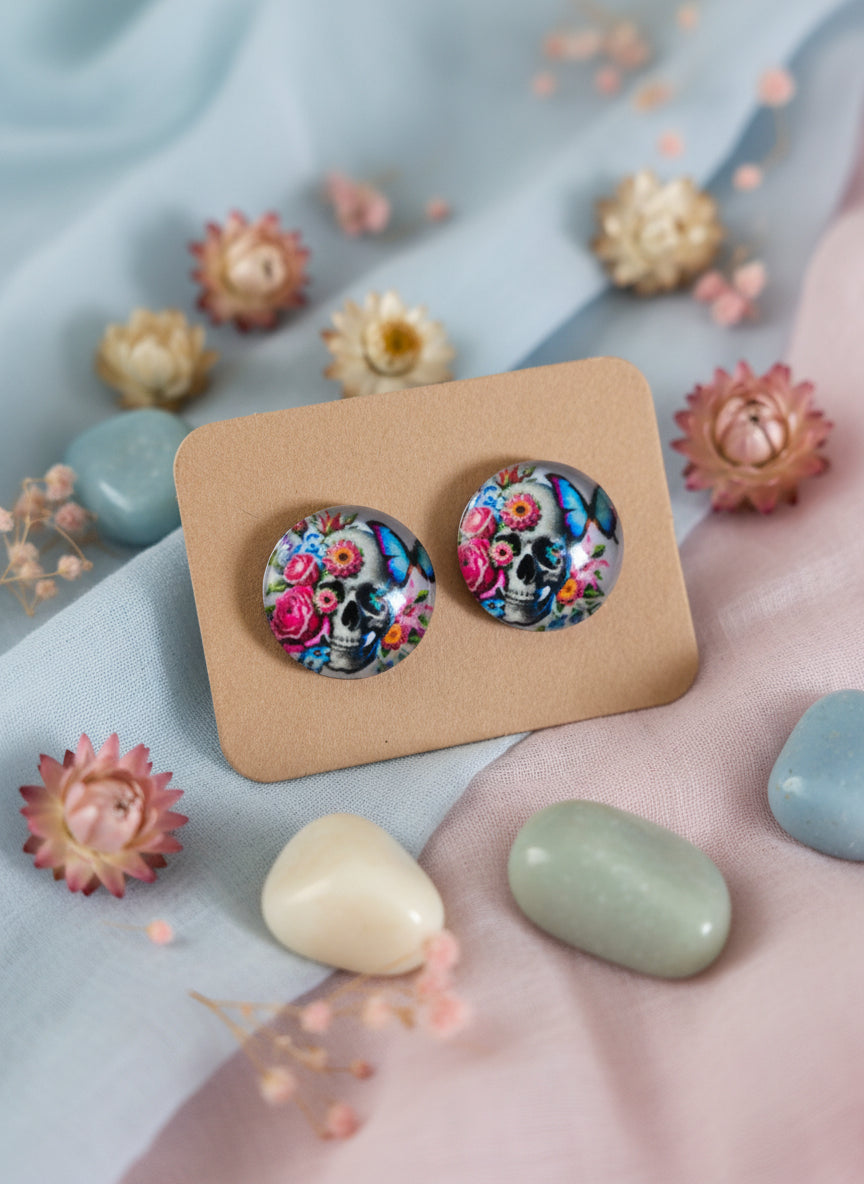 Cabochon Mystical Earring with Skull