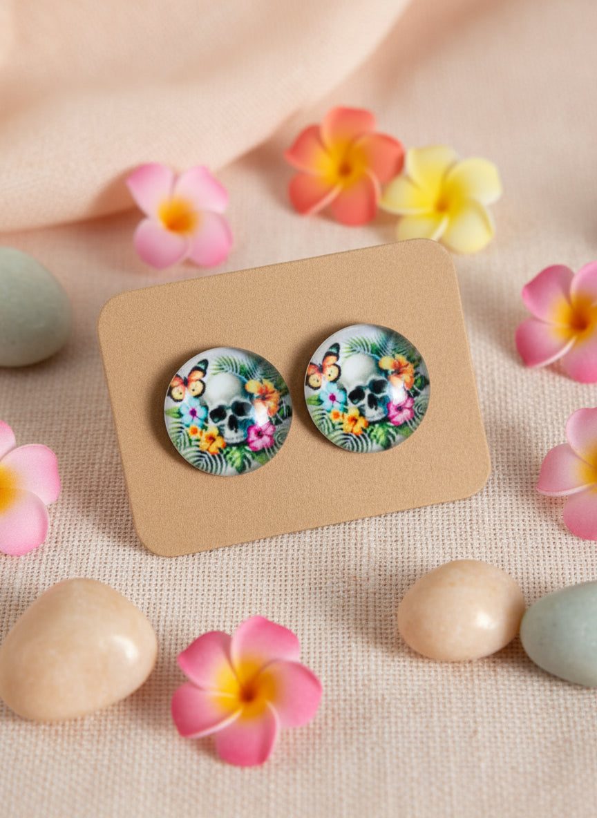 Cabochon Mystical Earring with Skull