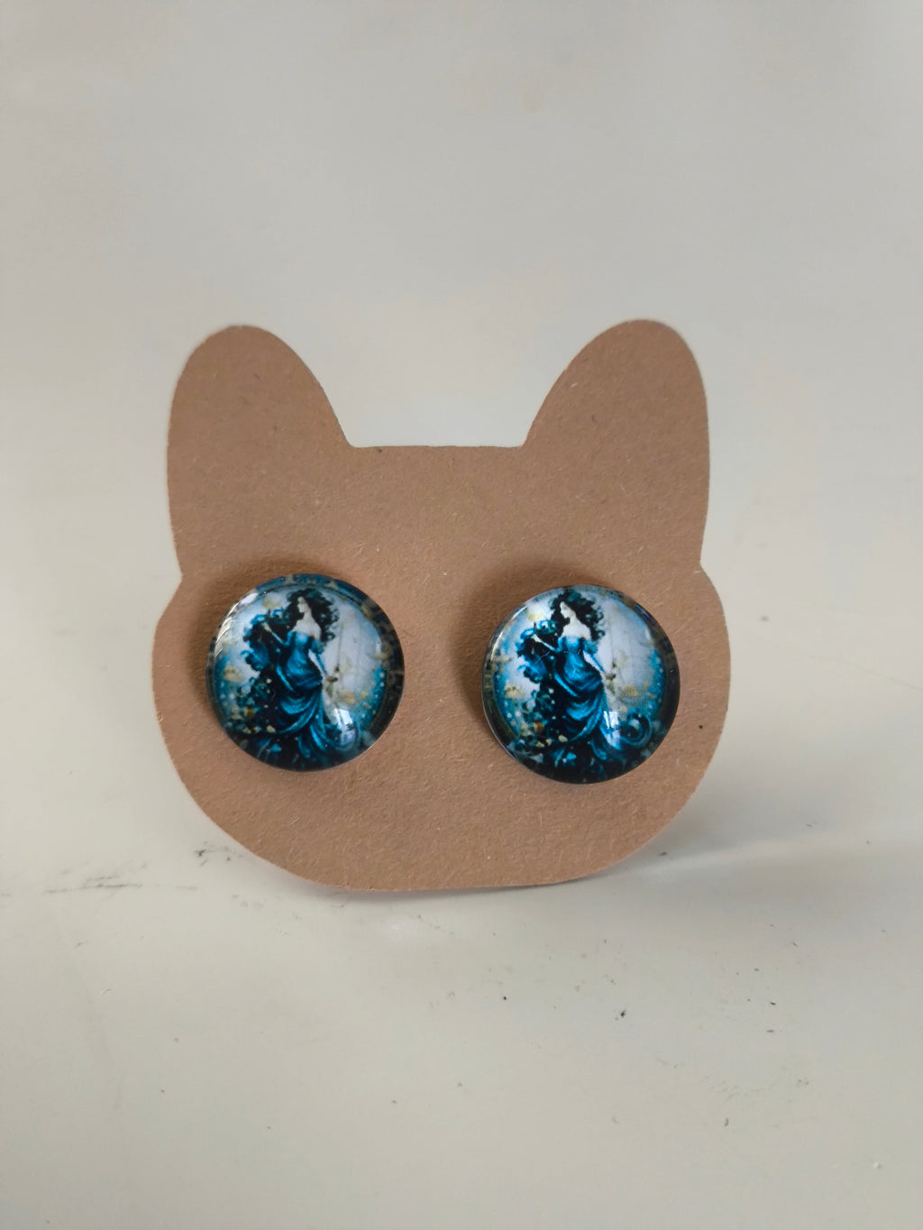 Cabochon Mystical Witchy Earring