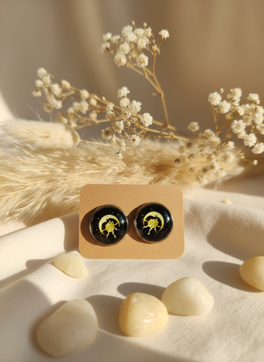 Cabochon Mystical Witchy Earring